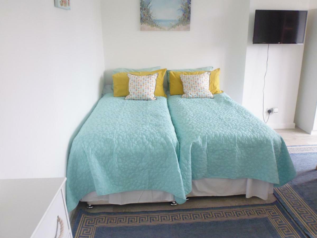 Close To Beach And Town Square Μπόρνμουθ Εξωτερικό φωτογραφία
